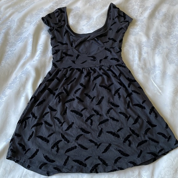 American Eagle Dress black fleece leaf on dark grey open back Sz S - Picture 3 of 6